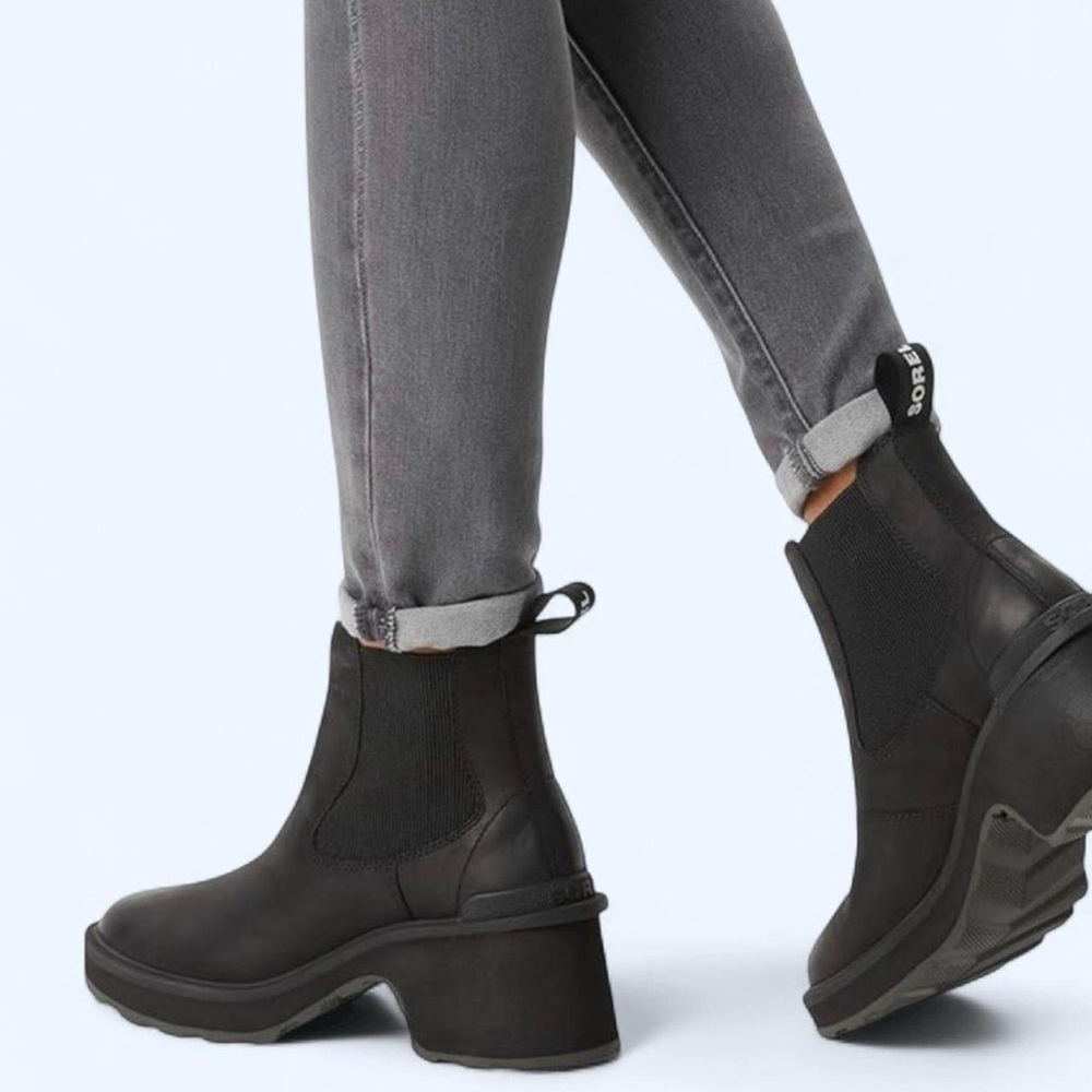 Sorel Hi-Line Black Chelsea Platform Boots - Women